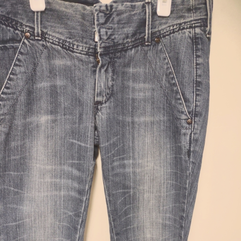 Levi's Blue Women's Dark Wash Straight Leg Denim Jeans Size 30W 32L - Picture 5 of 15
